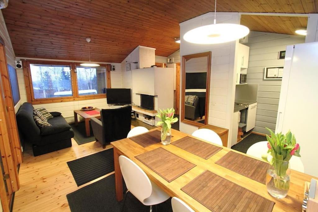 Lomariihi 1 Villa Muurame Eksteriør bilde